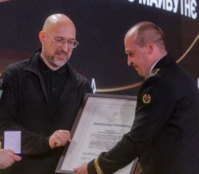 18 працівники ДТЕК Енерго отримали державні відзнаки за відданість справі і стійкість під обстрілами 18 працівники ДТЕК Енерго отримали державні відзнаки за відданість справі і стійкість під обстрілами